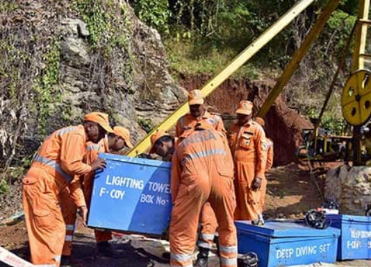 Rescue Operations Should Continue Says SC, Meghalaya Miners latest news, Continue Operations to Rescue Miners, Meghalaya llegal mines,Meghalaya miners trapped, Supreme Court on Miners Trapped, rescue miners trapped in Meghalaya, Mango News