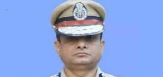 Rajiv Kumar Appointed As New ADG And IGP Of CID,Mango News,West Bengal Government Transferred Rajiv Kumar,West Bengal Breaking News,Rajiv Kumar Appointed As ADG And IGP,New Commissioner of Kolkata Police,Kolkata Top Cop Rajeev Kumar Transferred to CID,Anuj Sharma Appointed as New Kolkata Police Commissioner