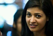 Unfollowed On Twitter, Alka Lamba Confused Unfollowed On Twitter Alka Lamba Confused, Arvind Kejriwal Unfollowed AAP Lawmaker, Alka Lamba on Twitter, Alka Lamba claims Kejriwal unfollowed her, Mango News, Alka Lamba Quit AAP, MLA Alka Lamba resigns AAP Party, Alka Lamba suspension