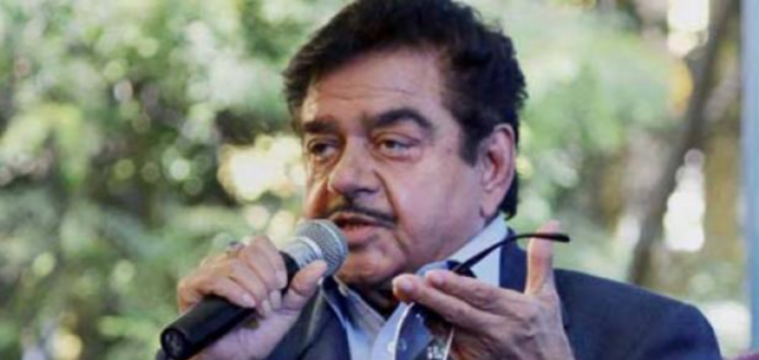 Shatrughan Sinha Speaks About The #MeToo Movement, Shatrughan Sinha Fun on Me Too Movement, Shatrughan Sinha comments on Me Too, Bollywood MeToo Movement, Me Too Campaign Bollywood, #Metoo Bollywood Accused, Bollywood News #MeToo Movement, Mango News