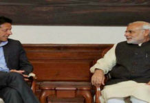 PM Narendra Modi And Imran Khan Propose Peace PM Narendra Modi And Imran Khan Propose Peace, Thank You PM Modi, Imran Khan on PM Modi, Pakistan day message, Modi Sends Message On Pak National Day, India Pak Peace, India Pakistan Latest News and Updates, Mango News, Imran Khan Tweets,