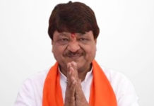 Lok Sabha Elections – Kailash Vijayvargiya Withdraws In MP Lok Sabha Elections – Kailash Vijayvargiya Withdraws In MP, Bharatiya Janata Party MP, Kailash Vijayvargiya latest news, Kailash Vijayvargiya Not to Contest Lok Sabha Elections, Madhya Pradesh News, Madhya Pradesh Lok Sabha Polls, Lok Sabha Polls 2019, General Elections 2019, Mango News, #Elections2019,