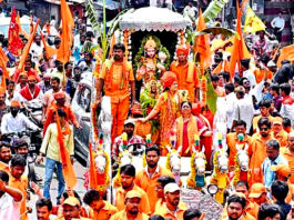 Telangana – Lakhs Of People Start Hanuman Procession, #HanumanJayanti, Hanuman Jayanthi procession, Hanuman Shobha yatra route map, Hanuman Jayanti Shobha Yatra In Hyderabad, Hanuman Shobha Yatra Rally 2019, Mango News, Traffic restrictions in Hyderabad, Traffic diverted for Hanuman rally,