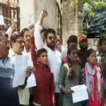 Telangana – Students Protest Against TSBIE Telangana – Students Protest Against TSBIE, Inter 2019 Results, Mango News, Telangana State Board of Intermediate Education, ABVP and SFI stage protests outside TSBIE office, parents protest against TSBIE, Inter Results Goof Up, Telangana Board TS Inter Result 2019, Mango News