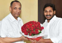 Y S Jagan Mohan Reddy Meets Governor Of AP YS Jagan Mohan Reddy Meets Governor Of AP, YS Jagan Meets Governor ESL Narasimhan, Jagan Governor Meet, Jagan complaint to Governor on Chandrababu, YS Jagan party defections, AP elections 2019, elections 2019, election news, AP latest news, Mango News