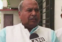 Lok Sabha Elections – Jayakaran Gupta Makes Sexist Comment, Mango News, Lok Sabha Elections 2019,BJP Jayakaran Gupta,BJP lawmaker makes remark on Priyanka Gandhi,BJP Leader Jayakaran Gupta Makes Sexist Remarks on Priyanka Gandhi Clothes,Jayakaran Gupta Latest News,Jayakaran Gupta Comments On Priyanka Gandhi