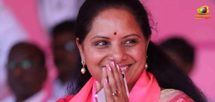 K Kavita Addresses Media,Mango News,Breaking News Headlines,Latest Political News 2019,MP K Kavita Addresses Media,Kavitha Kalvakuntla Addresses Media in Manchippa Village,Kalvakuntla Kavitha Latest Press Meet,MP K Kavita Latest News