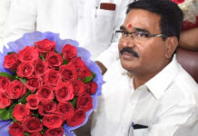 Andhra Pradesh – Farmers Get Money Under RBS Farmers Get Money Under RBS,Mango News,Breaking News Today,Political latest News,Andhra Pradesh Breaking News,Rythu Bandhu Scheme,Farmers Get Money Under Rythu Bandhu Scheme,RBS funds,farmers Rythu Bandhu Scheme