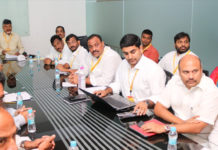 AP – TDP Leaders Conduct Special Meeting AP – TDP Leaders Conduct Special Meeting, Jagan Praja Vedika demolition orders, TDP Leaders about Praja Vedika demolish, Praja Vedika building, demolition Praja Vedika, Praja Vedika demolition, key government building demolition, Demolition of Rs 8 Crore Conference Hall Built by Chandrababu, Mango News