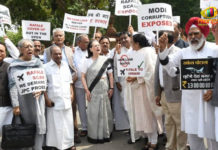 INC Leaders State Protest Against GoI, Rahul Gandhi protest against the Government of India, Karnataka and Goa Government crisis, Karnataka MLAs defection, Goa MLAs defection, Congress Leaders protest in GOa, Sonia Rahul protest in Parliament on Goa Karnataka, Goa Crisis latest news, Mango News