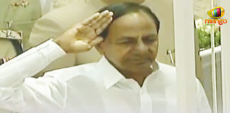 Anjani Kumar, Chief Minister of Telangana, Commissioner of Hyderabad, Golconda, Golconda Fort, Independence Day 2019, Independence Day Celebrations, K Chandrashekar Rao, KCR, KCR Hoists National Flag, KCR Hoists National Flag In Telangana, Mango News, National Flag, Ramdev Guda, Secunderabad Parade Ground, Telangana, Telangana Rashtra Samithi, TRS