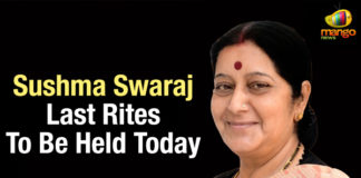 What Did Politicians And Celebrities say About Sushma Swaraj?