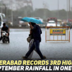 Heavy rains continue to pound Hyderabad, Heavy rains in Hyderabad, heavy rains in telangana, Hyderabad Records 3rd Highest September Rainfall In One Day, Hyderabad witnessed heavy rainfall, Mango News, People Suffering From Heavy Rains, People Suffering From Heavy Rains In Hyderabad, People Suffering From Heavy Rains In Telangana, Public Suffering From Heavy Rains In Hyderabad, Telangana, Telangana Breaking News