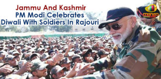 Jammu and Kashmir, Jammu And Kashmir – PM Modi Celebrates Diwali With Soldiers In Rajouri, Mango News, Modi Celebrates Diwali With Soldiers In Rajouri, National Democratic Alliance, National News Headlines Today, PM Modi Celebrates Diwali With Soldiers, PM Modi Celebrates Diwali With Soldiers In Rajouri, Prime Minister Narendra Modi celebrated Diwali with the Army troops