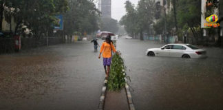 17 Dead To Heavy Rain In Tamil Nadu, Area Cyclone Warning Centre, Indian Meteorological Department, Mango News, National News Headlines Today, national news updates 2019, State Disaster Response Force, Tamil Nadu Fire and Rescue Services, Tamil Nadu Flood Updates, Tamil Nadu Heavy Rains Updates, tamil nadu latest news