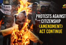 Protests Against Citizenship (Amendment) Act Continue #AligarhMuslimUniversity, #AMUprotest, #CAAProtests, Citizenship (Amendment) Act, Citizenship Amendment Act 2019, Latest Political Breaking News, Mango News, Maulana Azad National Urdu University, National News Headlines Today, national news updates 2019, National Political News 2019, Protests Against Citizenship Amendment Act