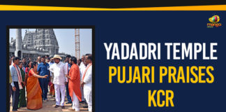 Yadadri Temple Pujari Praises KCR,Mango News, Political Updates 2019,Telangana Breaking News,Telangana Political Updates 2019,Yadadri Temple Pujari,CM KCR Blessings From Yadadri Temple Priest,Yadadri Temple Priest,Telangana CM KCR