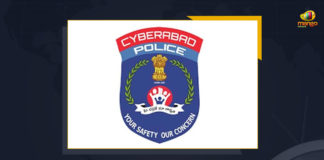 Cyberabad Police Busts Gambling Party At Gachibowli Seizes Rs 9.02 Lakh, Cyberabad Police Busts Gambling Party At Gachibowli, Gambling Party At Gachibowli, Gambling Party In Hyderabad, Gambling Party, Cyberabad Police Busts Gambling Party In Hyderabad, Cyberabad Police Seizes Rs 9.02 Lakh At Gambling Party, Mango News, Crime, Special Operations Team of Cyberabad police, Special Operations Team, Telangana, Telangana Crime News, Telangana Crime Updates,