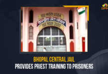 Bhopal Central Jail Provides Priest Training To Prisoners Bhopal Central Jail Provides Priest Training To Prisoners, Priest Training To Prisoners, Bhopal Central Jail Provides Priest Training, Central Jail Provides Priest Training To Prisoners, Prisoners, Priest Training, Bhopal Central jail are providing lessons, Bhopal Central jail are providing Priest Training lessons To Prisoners, Priest Training lessons To Prisoners, riest Training lessons started by Gayatri Shaktipith Bhopal, Gayatri Shaktipith Bhopal, Bhopal Central Jail, Central Jail, Mango News,