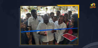 TRS Minister Inaugurates Vajra Hospital With Modern Facilities In Karimnagar, TRS Minister Gangula Kamalakar Inaugurates Vajra Hospital With Modern Facilities In Karimnagar, Vajra Hospital With Modern Facilities In Karimnagar, Vajra Hospital With Modern Facilities, Karimnagar, TRS Minister Gangula Kamalakar, TRS Minister, Gangula Kamalakar, TRS Minister Of Backwards Class Welfare and Civil Supplies inaugurated Vajra Hospital With Modern Facilities In Karimnagar, TRS Minister Of Backwards Class Welfare inaugurated Vajra Hospital With Modern Facilities In Karimnagar, TRS Minister Of Civil Supplies inaugurated Vajra Hospital With Modern Facilities In Karimnagar, Vajra Hospital News, Vajra Hospital Latest News, Vajra Hospital Latest Updates, Vajra Hospital Live Updates, Mango News,