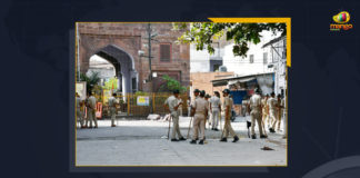 Curfew in Rajasthan’s Jodhpur Extended Till May 8 Midnight DCP Issues Order, DCP Issues Order For Curfew in Rajasthan’s Jodhpur Extended Till May 8 Midnight, Curfew Extended In Rajasthan’s Jodhpur Amid Community Clash Commissioner Issues Orders, Curfew Extended In Rajasthan’s Jodhpur Amid Community Clash, Jodhpur Commissioner Issues Orders, Jodhpur Violence Clash Police On High Alert 97 Arrested In Violence Matter, Police On High Alert On Jodhpur Violence Clash, 97 Arrested In Jodhpur Violence Clash Matter, Jodhpur Violence Clash, Clashes broke out at the Jalori gate circle in Jodhpur, Jodhpur Violence, heavy police security has been deployed to control the situation amid the community violence, Eid prayers, 97 people have been arrested in connection with the community clash in the Jodhpur City, Jodhpur Violence Clash News, Jodhpur Violence Clash Latest News, Jodhpur Violence Clash Latest Updates, Jodhpur Violence Clash Live Updates, Mango News,
