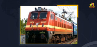 Indian Railways Issues Advisory For Travelers Asks To Wear Masks In Train, Indian Railways Asks Travelers To Wear Masks In Train, Travelers To Wear Masks In Train, Indian Railways Issues Advisory For Travelers, Advisory For Travelers, Wear Masks In Train, Indian Railway Ministry issued advisory, Indian Railways Minister asked all the commuters to wear masks while traveling on trains, notice also asked people to follow all the guidelines of Novel Coronavirus and be cautious, Government of India urged people to be cautious and follow all the COVID-19 protocols, COVID-19 protocols, India Covid-19 Updates, India Covid-19 Live Updates, India Covid-19 Latest Updates, Coronavirus, Coronavirus Breaking News, Coronavirus Latest News, COVID-19, India Coronavirus, India Coronavirus Cases, India Coronavirus New Cases, India Coronavirus News, India New Positive Cases, Total COVID 19 Cases, Mango News,