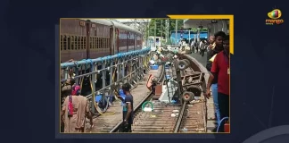 Secunderabad Violence Protest 1 Died As Secunderabad Police Open Fires, 1 Died As Secunderabad Police Open Fires, Secunderabad Violence Protest, Students Set Trains On Fire In Secunderabad To Protest Against Agnipath Army Recruitment Scheme, Students Set Trains On Fire In Secunderabad, Trains On Fire In Secunderabad, Protest Against Agnipath Army Recruitment Scheme, Agnipath Army Recruitment Scheme, National Students Union of India activists staged a violent protest at Secunderabad Railway Station, NSUI activists staged a violent protest at Secunderabad Railway Station, violent protest at Secunderabad Railway Station, Secunderabad Railway Station, Agnipath Protests Live Updates, Agnipath Issue,Agnipath Protests, Agnipath protests in Telangana, Agnipath Scheme, Agnipath Scheme Updates, Agnipath, Agnipath Protests Highlights, #AgnipathScheme, #AgnipathRecruitmentScheme, #AgnipathSchemeProtest, #Agnipath, Agnipath Army Recruitment Scheme News, Agnipath Army Recruitment Scheme Latest News, Agnipath Army Recruitment Scheme Latest Updates, Agnipath Army Recruitment Scheme Live Updates, Mango News,
