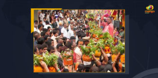 Telangana Govt To Celebrate Yearly Ashada Bonalu On Grand Note, Minister Talasani Srinivas Yadav held Review Meeting on Golconda Bonalu Festival, Telangana Minister Talasani Srinivas Yadav held Review Meeting on Golconda Bonalu Festival, Talasani Srinivas Yadav held Review Meeting on Golconda Bonalu Festival, review meeting on the Bonalu festival celebrations at Golconda, Bonalu festival celebrations at Golconda,, Golconda Bonalu Festival, Golconda Bonalu Festival celebrations, Bonalu Festival celebrations, Telangana Minister Talasani Srinivas Yadav, Minister Talasani Srinivas Yadav, Talasani Srinivas Yadav, Talasani Srinivas Yadav Minister for Animal Husbandary, Talasani Srinivas Yadav Minister for Fisheries and Cinematography, Golconda Bonalu Festival celebrations News, Golconda Bonalu Festival celebrations Latest News, Golconda Bonalu Festival celebrations Latest Updates, Golconda Bonalu Festival celebrations Live Updates, Mango News,