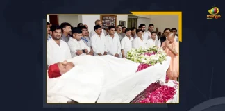 Mulayam Singh Last Rites To Be Held In Native Village On Oct 11, Mulayam Singh Yadav Last Rites, Mulayam Singh Last Rites To Be Held In Native Village, Former UP CM Mulayam Singh Yadav, Samajwadi Party Founder Mulayam Singh Yadav, Mango News, Mango News Telugu, Mulayam Singh Yadav Passes Away, Samajwadi Party Founder, Samajwadi Party, Mulayam Singh Yadav Dies, Mulayam Singh Yadav Dead, Mulayam Singh Yadav Passes Away, Samajwadi Party Founder Passes Away, Mulayam Singh Yadav Passes Away at 82, Telangana CM KCR