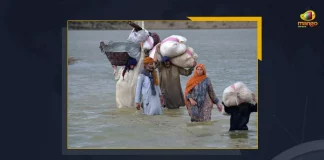 Pakistan Floods Death Toll Crosses 1500 Confirm Sources, Pakistan Floods Death Toll Nears 1500, Death Toll In Pakistan Floods Nears 1500, Pakistan Floods Death Toll Crosses 1500, Mango News, Mango News Telugu, Death Toll in Pakistan , Pakistan Floods, Pakistan Floods Latest News And Updates, Pakistan Floods Death Toll Crosses 1300, Disease Spreads In Pakistan, Pakistan Flooding Toll Surpasses 1500, Pakistan Floods Live News And Updates, Pakistan News And Updates, Floods News And Updates