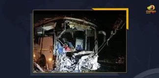 Telangana Road Accident Kills 3 People And Leaves 15 Injured In Wanaparthy,Tragic Accident In Telangana Kills 3 People, Including Telangana 3 Men, Tragic Accident In Telangana , 3 Killed In Road Accident Telangana,3 Killed In Road Accident , Mango News, Mango News Telugu, 3 Killed After Accident, 3 Killed In Road Accident, Tragic Accident In Telangana Today, Tragic Accident In Telangana , Telangana Accident 15 Injured, Telangana Latest News And Updates