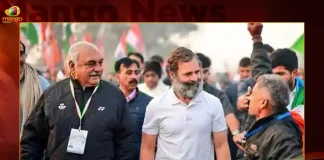 INC Bharat Jodo Yatra Enters Delhi, Bharat Jodo Yatra Despite Warning From Union Health Minister, Union Health Minister, Amid Covid Alert, bharat jodo News, Bharat Jodo Yatra, Bharat Jodo Yatra enters Delhi, Bharat Jodo Yatra Latest Updates, Bharat Jodo Yatra Sonia Gandhi and Priyanka Vadra, Congress Party News, Mango News, Priyanka Vadra, Rahul Gandhi Bharat Jodo Yatra, Rahul Yatra, Sonia and Priyanka Join Rahul Gandhi In Bharat Jodo Yatra, Sonia Gandhi