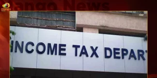 IT Department Officials Continue Raids At Real Estate Businessmen In Hyderabad,AP And Telangana,IT Department Conducts Raids,Conducts Raids At 50 Locations,Raids At 50 Locations In AP,Raids At Telangana,Mango News,Income Tax Raid News Today,Income Tax Raid Procedure,Income Tax Raid Today In Hyderabad,Income Tax Raid Yesterday,It Department Raids Today,It Raid Procedure,It Raids