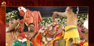 Thousands Witness Sitarama Kalyanam At Bhadradri Temple Shobha Yatra Begins,Thousands Witness Sitarama Kalyanam,Bhadradri Temple Shobha Yatra Begins,Mango News,Thousands of devotees witness Sitarama Kalyanam,Bhadrachalam Sri Rama Temple,Bhadradri Celestial Wedding Today,Bhadrachalam All set for celestial wedding today,Bhadradri Latest News,Minister Indrakaran Reddy Latest News,Minister Indrakaran Reddy Latest Updates,Bhadradri Celestial Wedding News Today