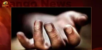 Family Of Three Ends Life In Telangana,Family Of Three Ends Life,Three Ends Life In Telangana,Mango News,Devarampalli Latest News,Telangana Latest News And Updates,Hyderabad News,Telangana News,Telangana News Live,Telangana News Today,Telangana Sucide News Today,Devarampalli News Today,Devarampalli Latest News and Updates