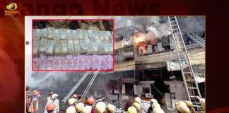Hyderabad Fire Incident Helped To Recover Unaccounted Cash Of Rs 1.64 Crores,Hyderabad Fire Incident,Recover Unaccounted Cash Of Rs 1.64 Crores,Hyderabad Fire Incident Helped To Recover Unaccounted Cash,Mango News,After Fire Incident Police Recovered Unaccounted Cash,Rs 1.64 Cr cash seized during fire fighting,Unaccounted cash found,Unaccounted cash found after fire accident,Fire accident in Regimental Bazar,Hyderabad Cops put out fire,Hyderabad Fire Incident Latest News And Updates