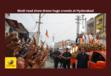 Modi Road Show Draws Huge Crowds At Hyderabad, Modi Road Show, Modi Road Show Huge Crowd, Huge Crowd At Hyderabad, BJP, Etela Rajendar, Malkajgiri, Modi, Namo, Phir Ek Baar Modi Sarkar, Road Show, CM Jagan, AP Live Updates, Andhra Pradesh, Political News, Mango News
