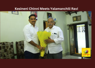 Kesineni Chinni Meets Yalamanchili Ravi,Kesineni Chinni,TDP,Telugu Desam,Vijayawada,Yalamanchili Ravi,AP Polls,AP Politics,AP News,AP Latest News,AP Elections News,TDP News,Mango News,Andhra Pradesh Elections,Elections 2024,AP Elections 2024,Vijayawada News,Yalamanchili Ravi News,Kesineni Chinni News,Kesineni Chinni Meets Yalamanchili Ravi In Vijayawada East,Kesineni Chinni And Yalamanchili Ravi,TDP Latest News,Kesineni Chinni Press Meet,Chandrababu Naidu,Nara Lokesh