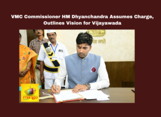 VMC Commissioner HM Dhyanchandra Assumes Charge Outlines Vision For Vijayawada,VMC Commissioner, HM Dhyanchandra Assumes Charge,Assumes Charge Outlines Vision For Vijayawada,HM Dhyanchandra Assumes Charge Outlines Vision For Vijayawada,HM Dhyanchandra,Vijayawada, Anna Canteen, Greenery, Pollution Control, Safe Drinking Water, Sanitation Management, Vijayawada Municipal Corporation, VMC,Live Updates, Politics, Political News,Mango News,,