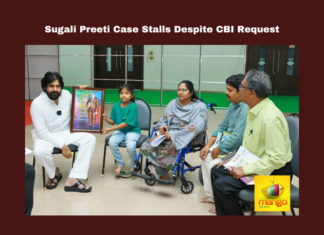 Sugali Preeti Case Stalls Despite CBI Request Family Meets Pawan,Sugali Preeti Case ,Preeti Case Stalls Despite CBI,Family Meets Pawan,CBI,Sugali Preeti,Pawan Kalyan,Assault, CBI Investigation,Justice, Mangalagiri,Murder,Parvati, Pawan kalyan, Sugali Preeti,AP Live Updates, AP Politics, Political News, Mango News