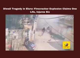 Diwali Tragedy in Eluru: Firecracker Explosion Claims One Life, Injures Six , Eluru firecracker explosion, Diwali tragedy, Andhra Pradesh firecracker safety, East Street explosion, Eluru accident, Minister Parthasarathy statement, Diwali safety measures, fireworks accident Andhra Pradesh, pothole accident, police investigation , Live updates , Breaking news , Headlines , Eluru , Tragedy , Mango News