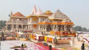 28-897304454-380x214