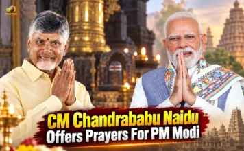 CM N. Chandrababu Naidu Offers Prayers for PM Modi in Varanasi